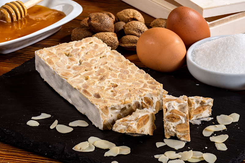 Turrón duro barra de 300 gramos