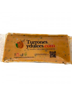 Turron a la piedra con trozos de chocolate.