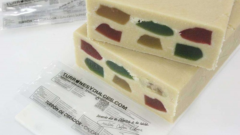 Bloque de turrón de fruta glaseada