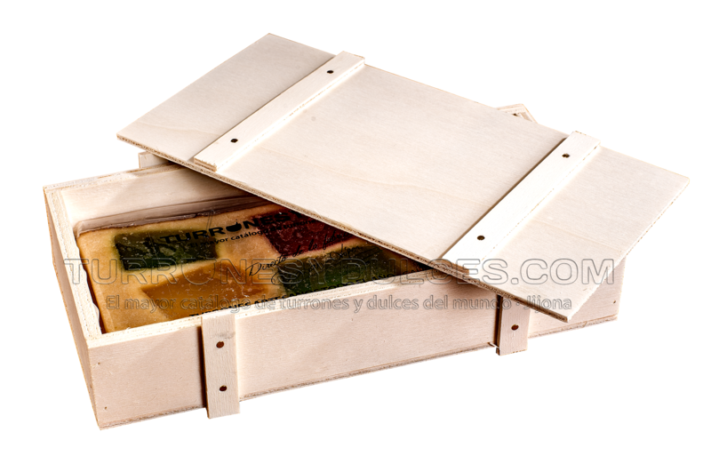 Turrón en caja de madera