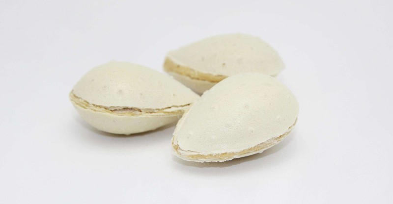 las mejroes almendras rellenas de turron