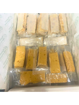 Porciones de Turrón Blando (Jijona) y Duro (Alicante) en cajas a granel - Caja de 1,5kg (60 unidades aprox)